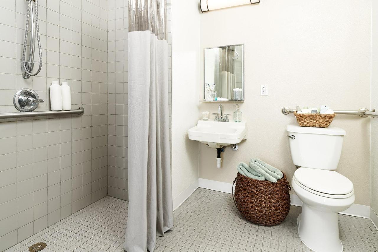 Intown Suites Extended Stay Austin Tx - North Lamar Bagian luar foto